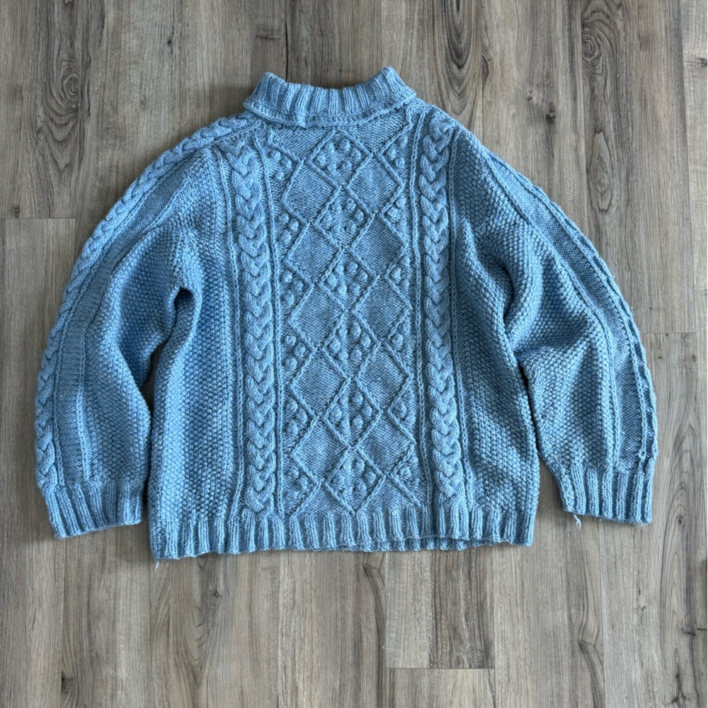 Vintage Hand knit Wool Sweater Blue